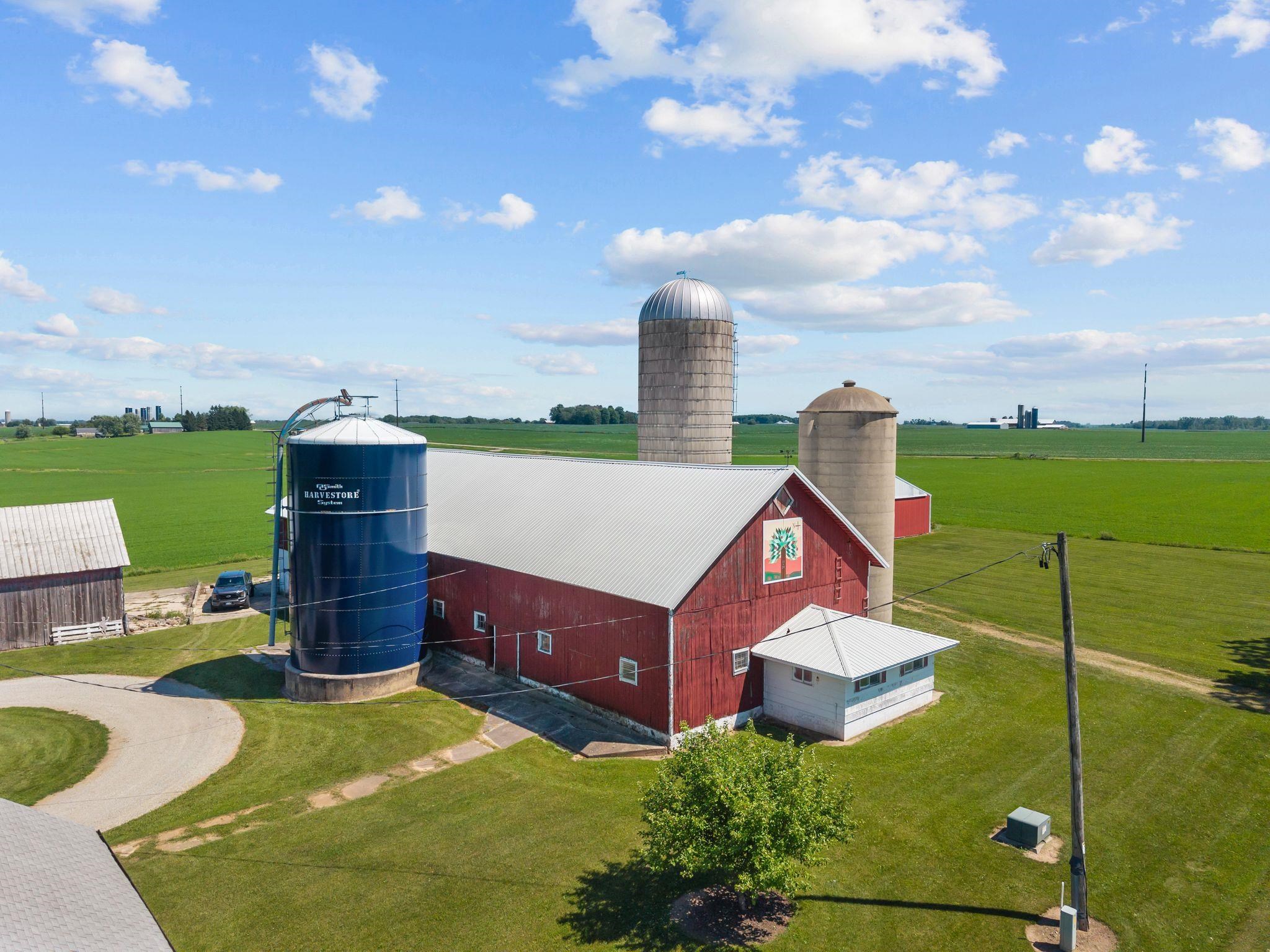 N5964 Division Road Cecil, WI 54111 - Photo 75 of 80