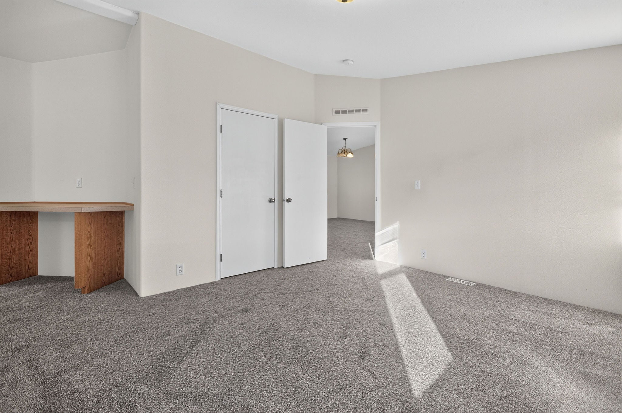 7435 Wildcat Road Helena, MT 59602 - Photo 11 of 39 Gallery Image 11