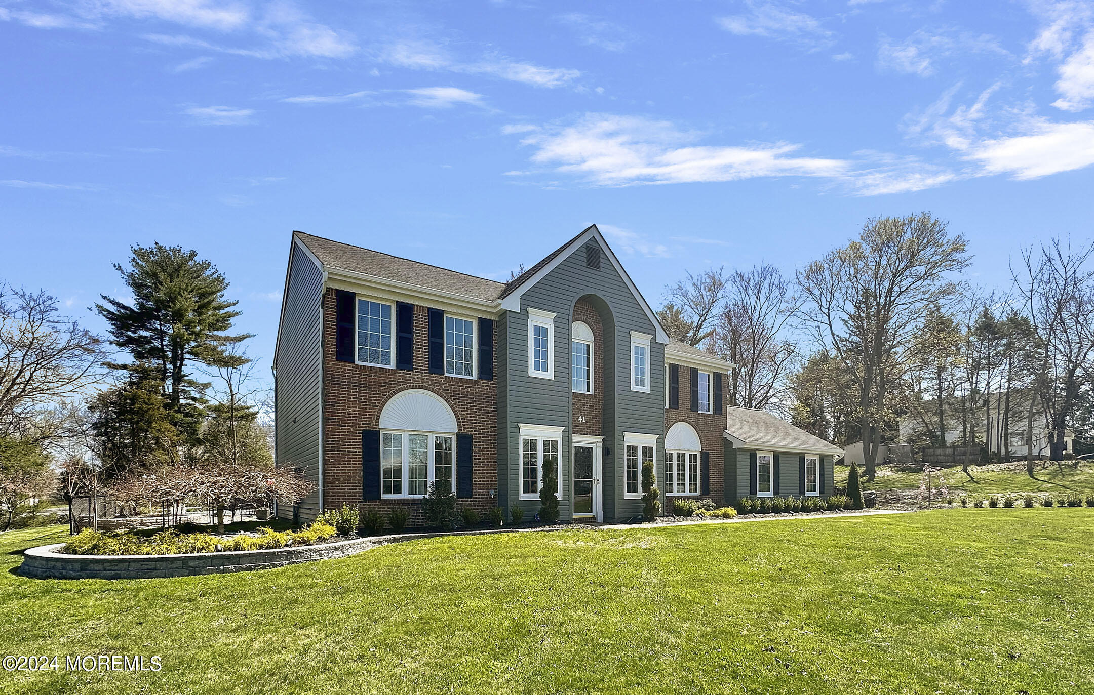 41 Sutton Drive Manalapan, NJ 07726 - Photo 2 of 46 IMG_9698