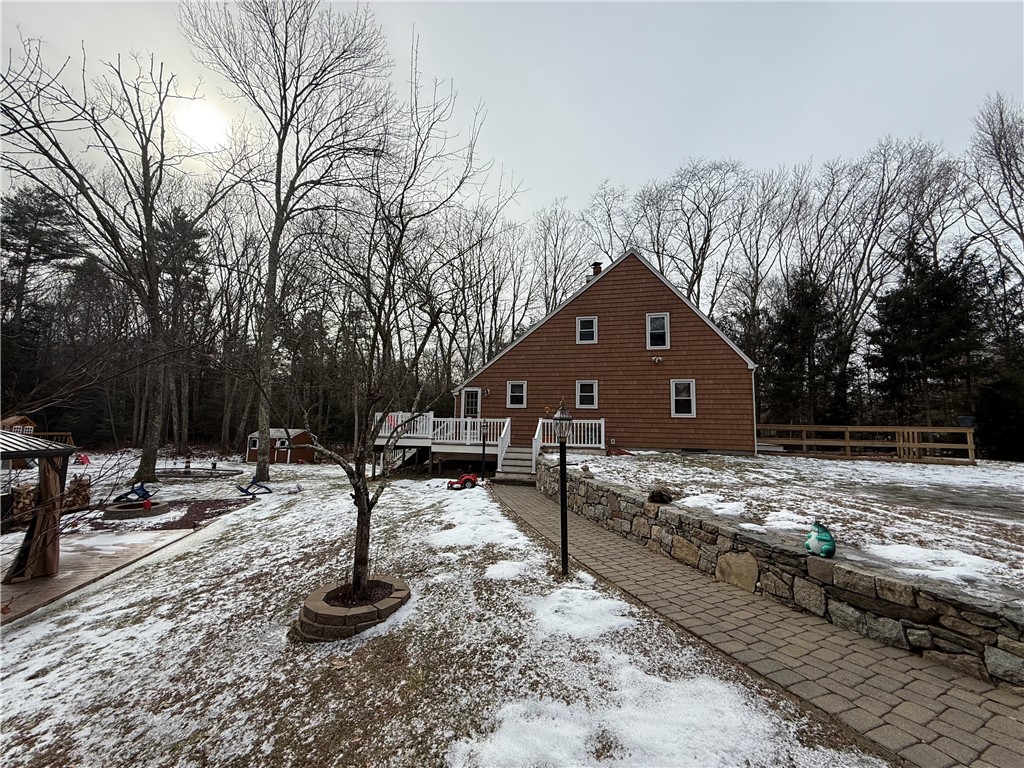 31 Ada Road Glocester, RI 02814 - Photo 5 of 41