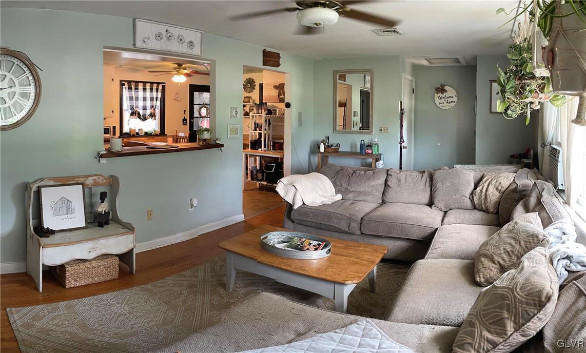 4840 Steuben Road Nazareth, PA 18064 - Photo 3 of 13 Gallery Image 3