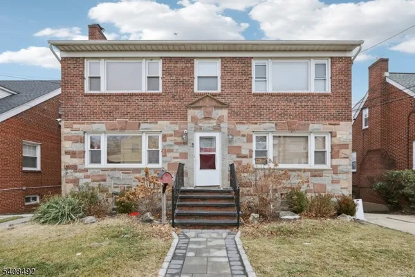 $875,000 | 5 Cedar Street, North Arlington, NJ 07031
