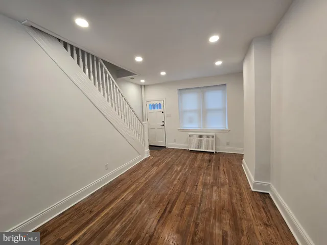 $2,500 | 4444 Fleming Street, Philadelphia, PA 19128