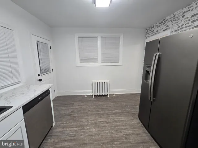 $2,500 | 4444 Fleming Street, Philadelphia, PA 19128