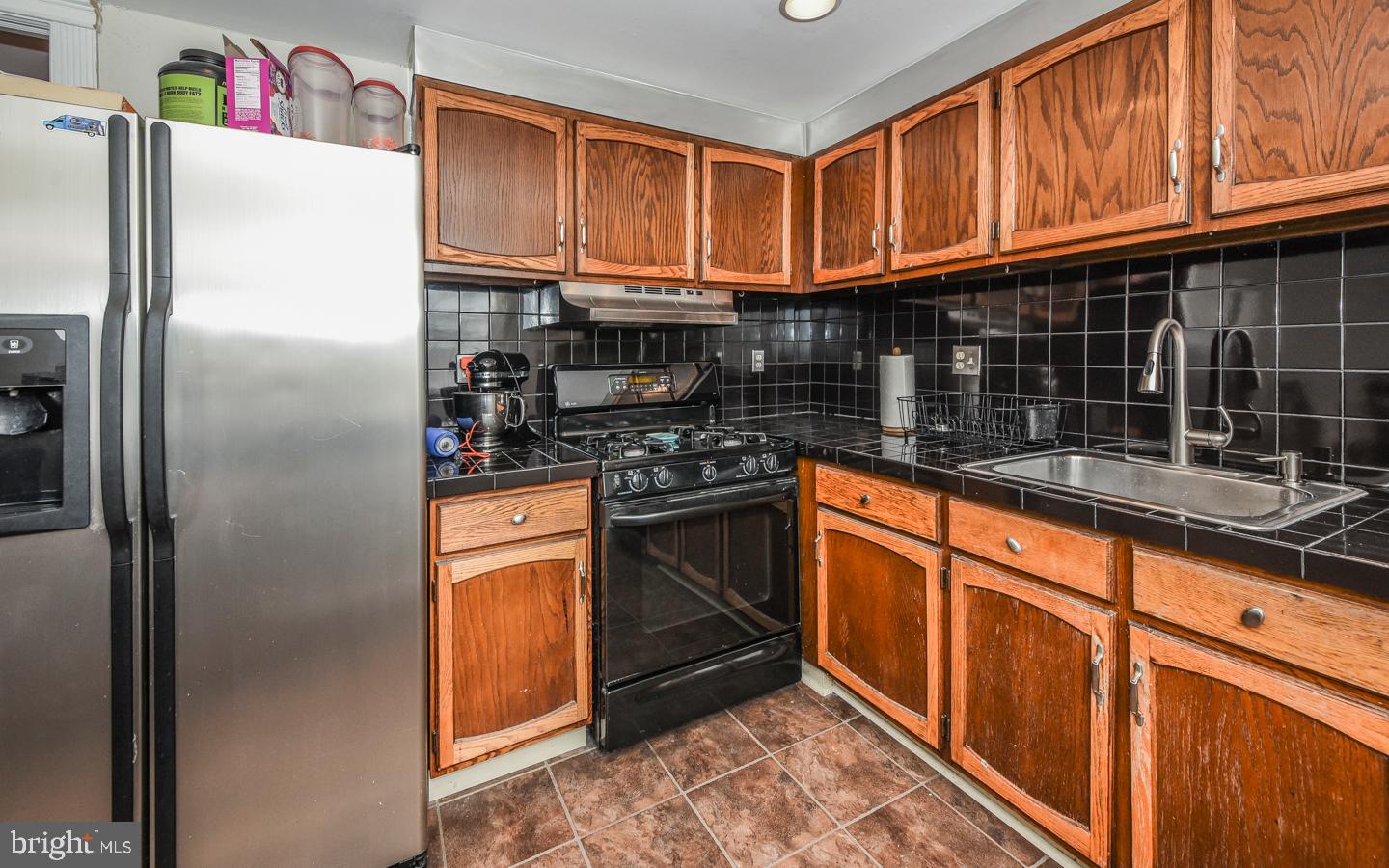 12113 Covert Road Philadelphia, PA 19154 - Photo 14 of 29 Gallery Image 14