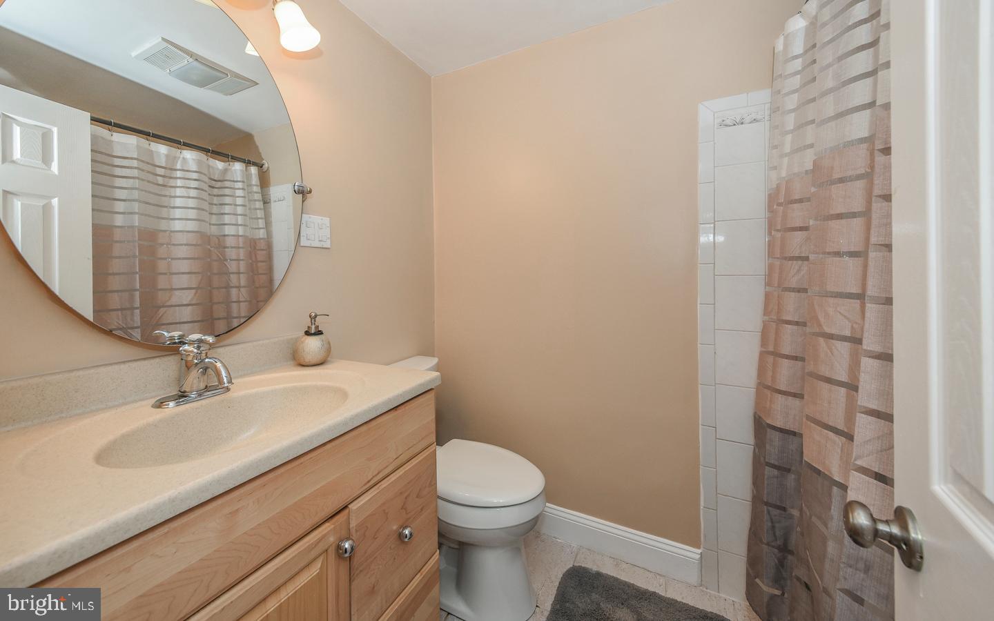 12113 Covert Road Philadelphia, PA 19154 - Photo 21 of 29 Gallery Image 21