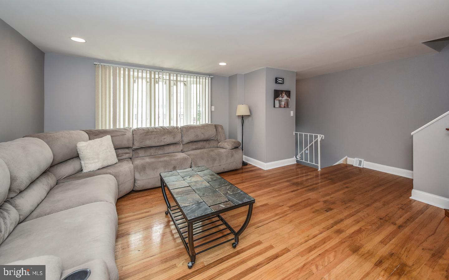 12113 Covert Road Philadelphia, PA 19154 - Photo 7 of 29 Gallery Image 7