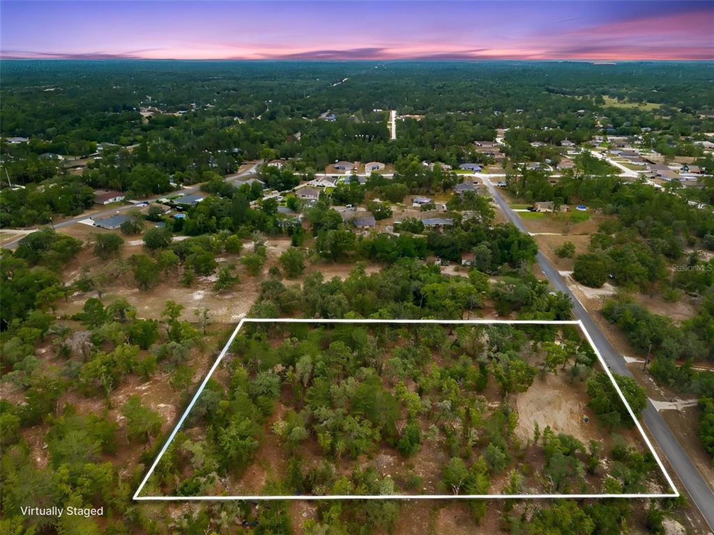 12055 Finch Road Weeki Wachee, FL 34614 - Photo 2 of 9