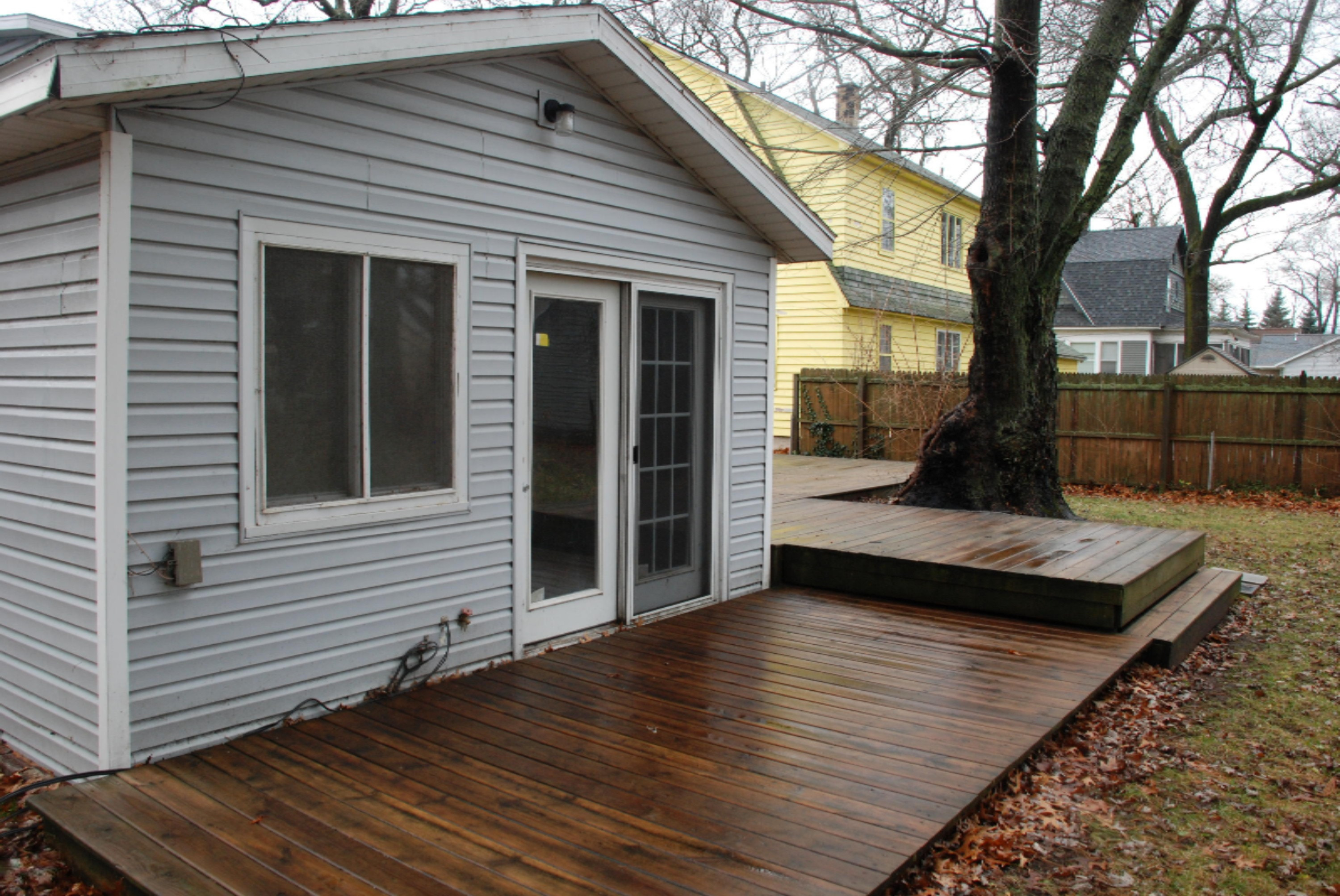 2110 Ruddiman Drive North Muskegon, MI 49445 - Photo 18 of 22 ruddiman decking