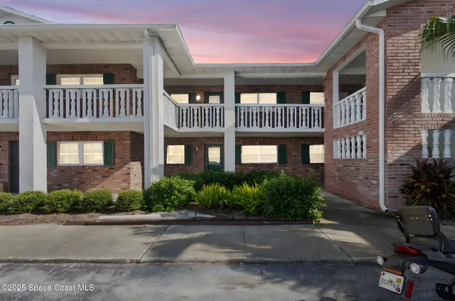 $190,000 | 1880 Knox McRae Drive, Unit 205D, Titusville, FL 32780