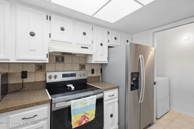 $190,000 | 1880 Knox McRae Drive, Unit 205D, Titusville, FL 32780