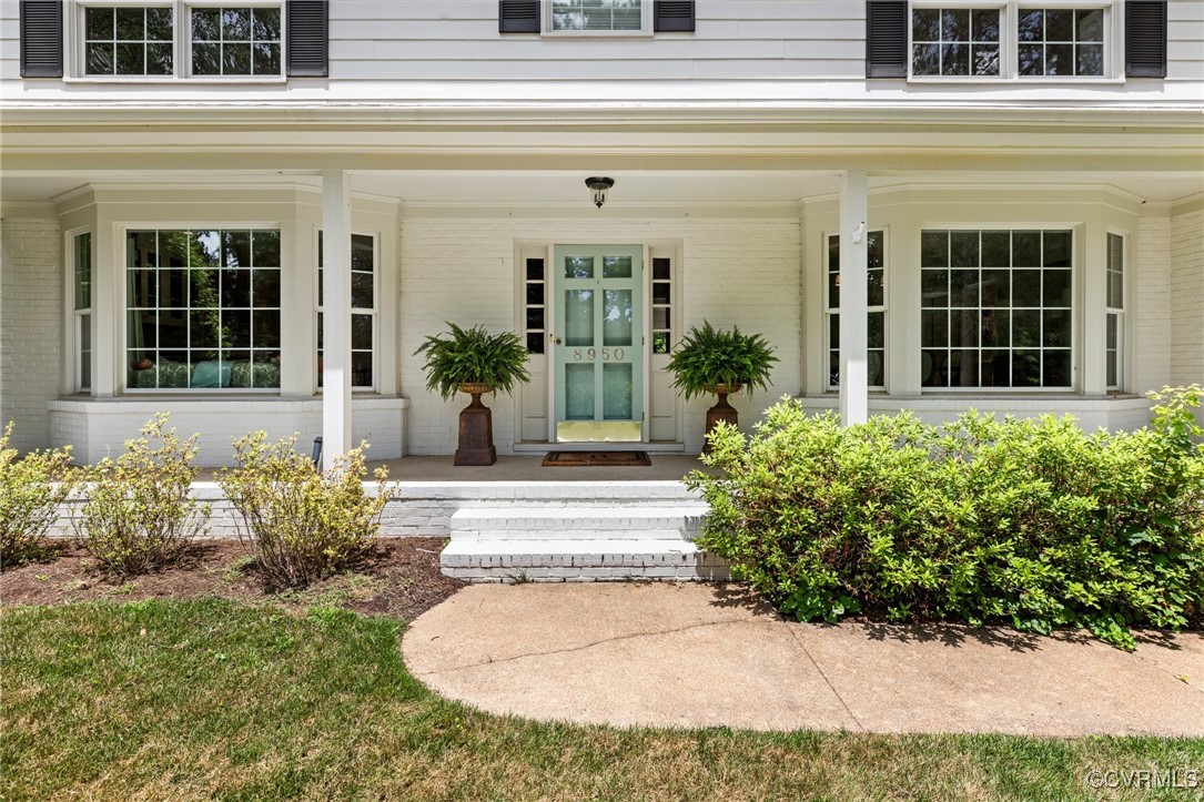 8950 Bellefonte Road Henrico, VA 23229 - Photo 1 of 50 Welcome to the Southern Belle of the Sleepy Hollow