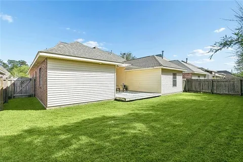 $355,000 | 2424 Cours Carson Street, Mandeville, LA 70448