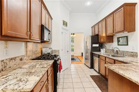 $355,000 | 2424 Cours Carson Street, Mandeville, LA 70448