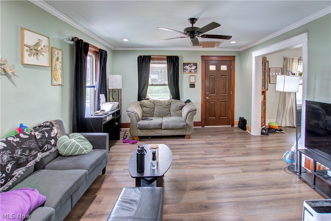 507 West Smith Road Medina, OH 44256 - Photo 3 of 26 Gallery Image 3