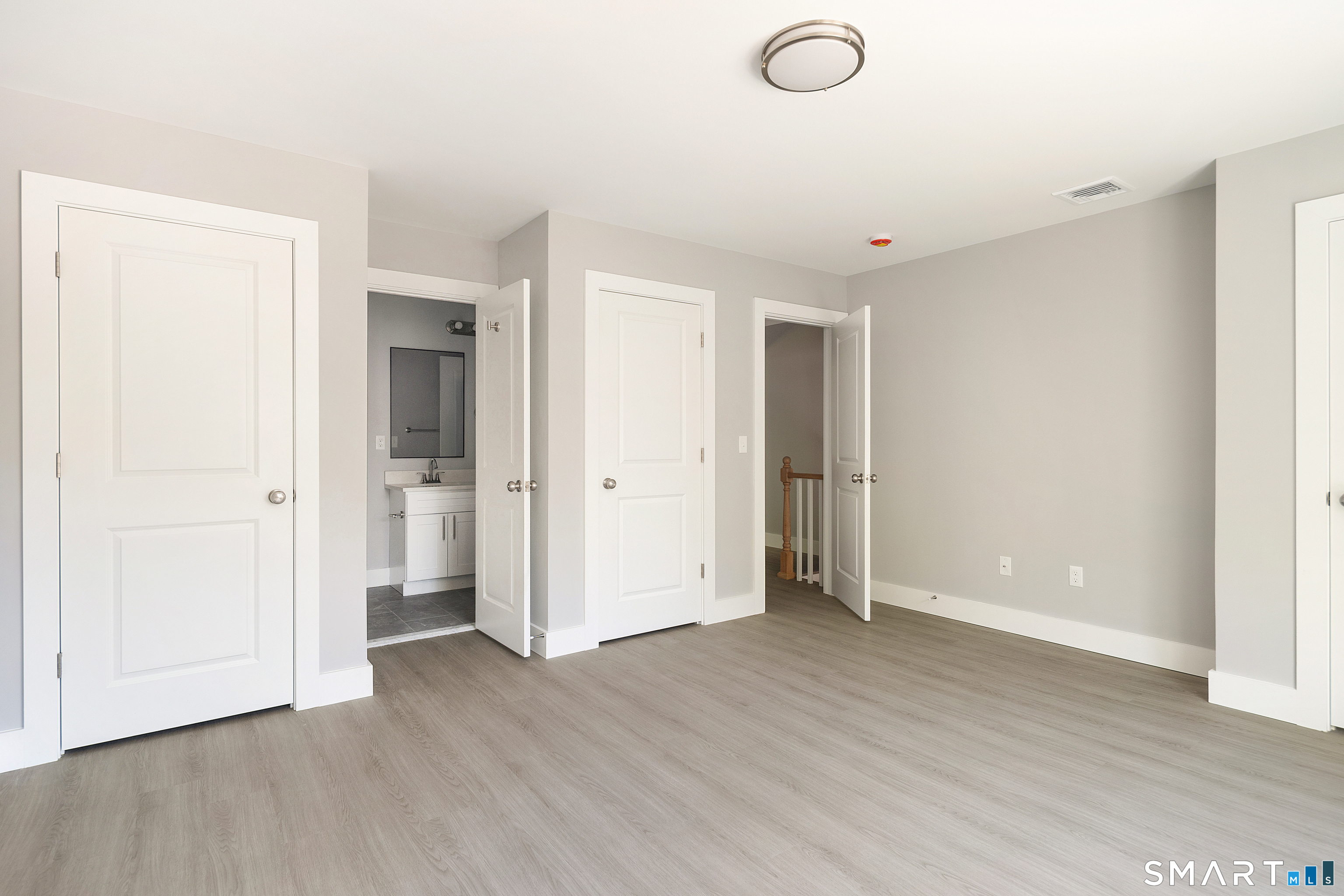 91 Taft Pointe, Unit 11 Waterbury, CT 06708 - Photo 13 of 22