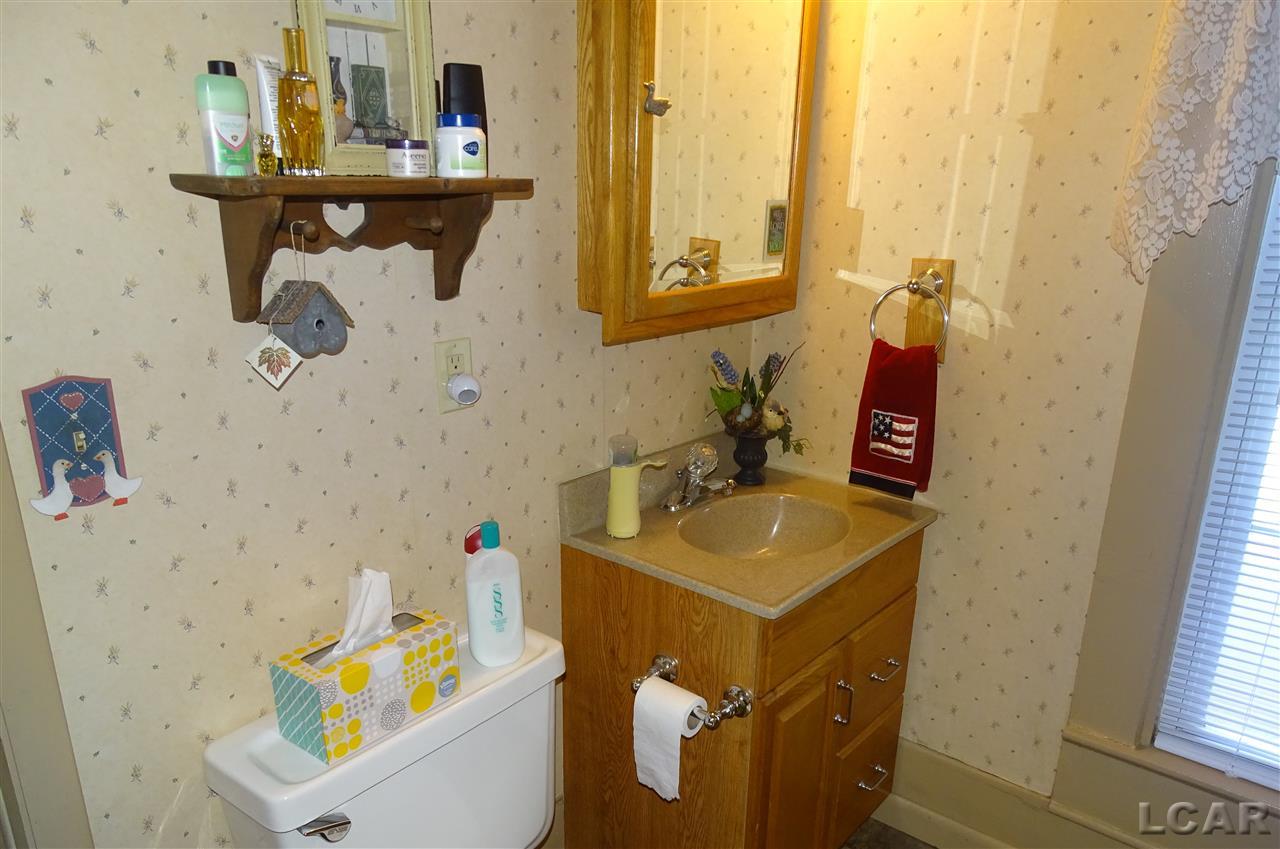 5600 South Meridian Road Hudson, MI 49247 - Photo 21 of 44 31376681-20.JPG