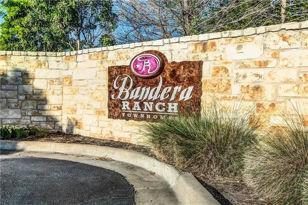 $217,500 | 2410 South 2nd Street, Unit 841, Waco, TX 76706