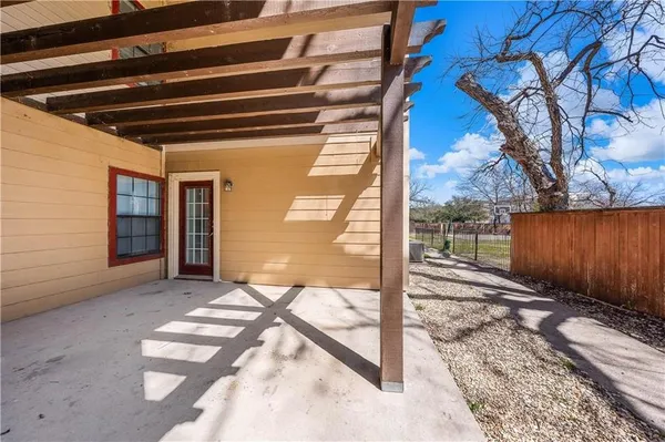 $217,500 | 2410 South 2nd Street, Unit 841, Waco, TX 76706