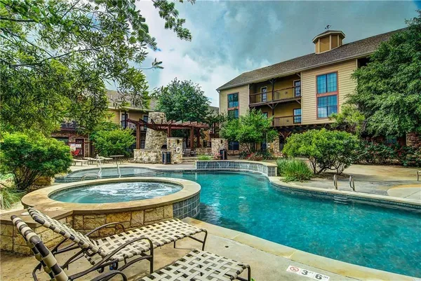 $217,500 | 2410 South 2nd Street, Unit 841, Waco, TX 76706