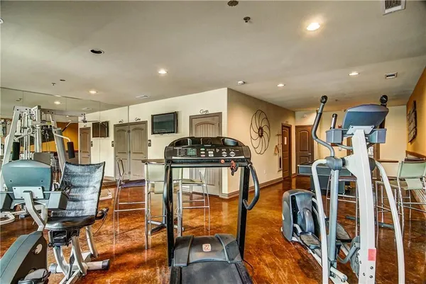 $217,500 | 2410 South 2nd Street, Unit 841, Waco, TX 76706