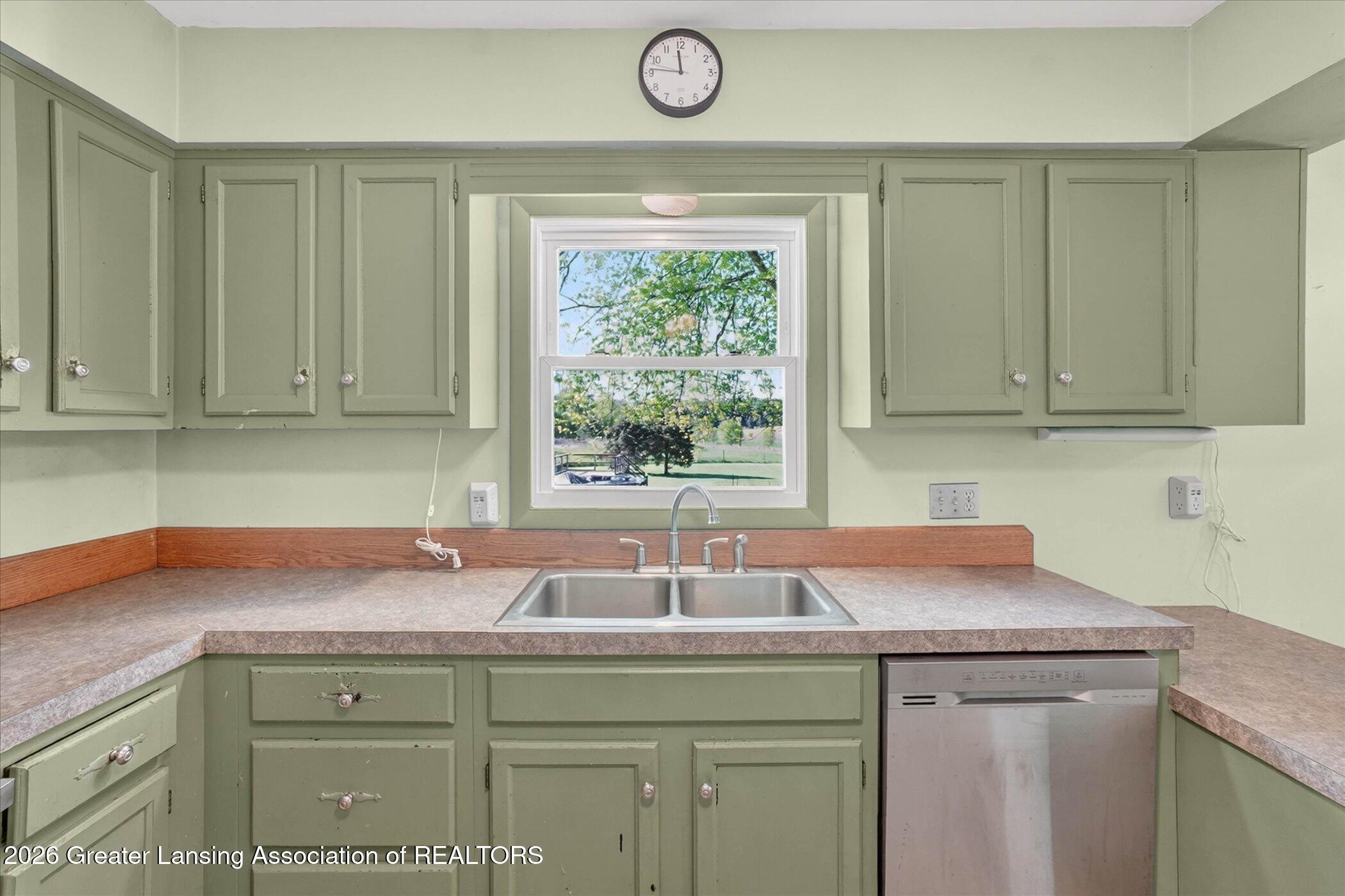 8415 Church Road St. Johns, MI 48879 - Photo 10 of 76 10-8415-Church-Rd-WindowStill-Photograph