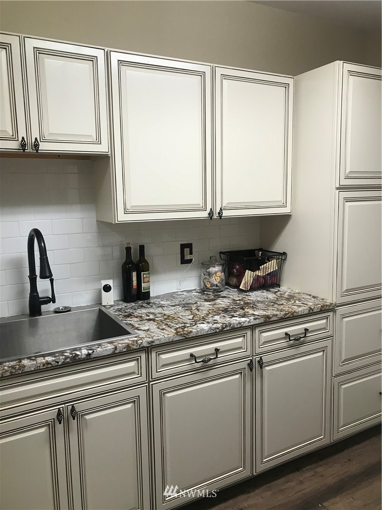 14258 Dodson Road Northwest Ephrata, WA 98823 - Photo 14 of 23 Gallery Image 14