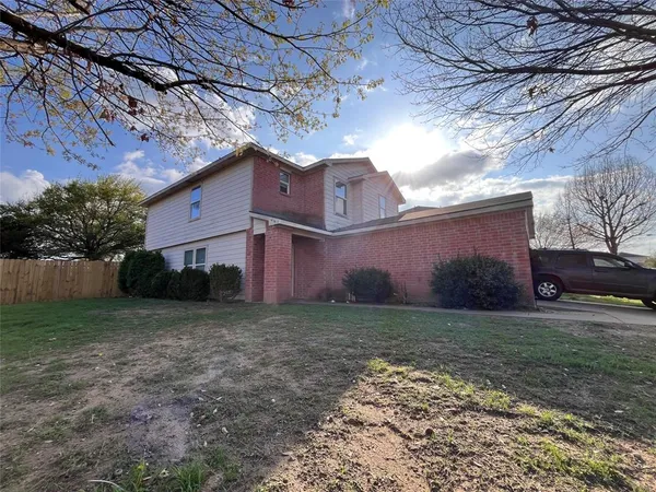 $2,250 | 7002 Wax Berry Drive, Dallas, TX 75249