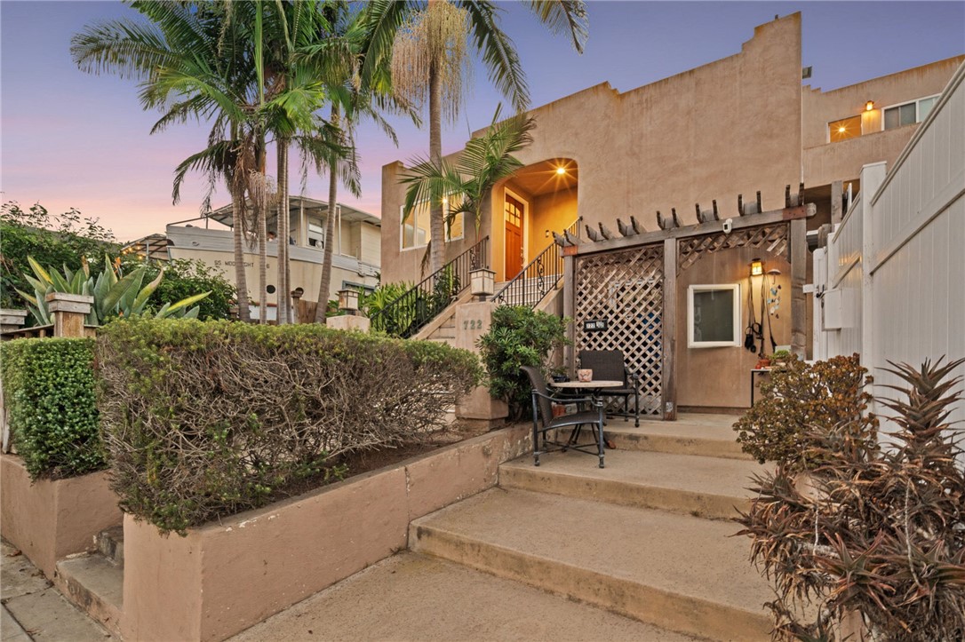 720 3rd Street Encinitas, CA 92024 - Photo 4 of 33 Gallery Image 4