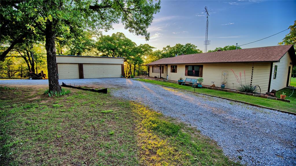 858 Ford Road Bowie, TX 76230 - Photo 17 of 38 Gallery Image 17