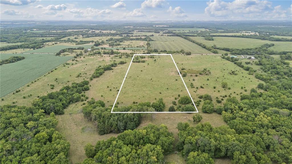 136 Haskell Road Pomona, KS 66076 - Photo 7 of 8