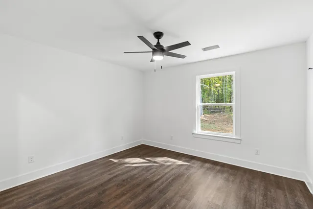 $1,400 | 27 North Drive, LaFayette, GA 30728