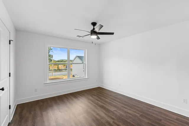 $1,400 | 27 North Drive, LaFayette, GA 30728