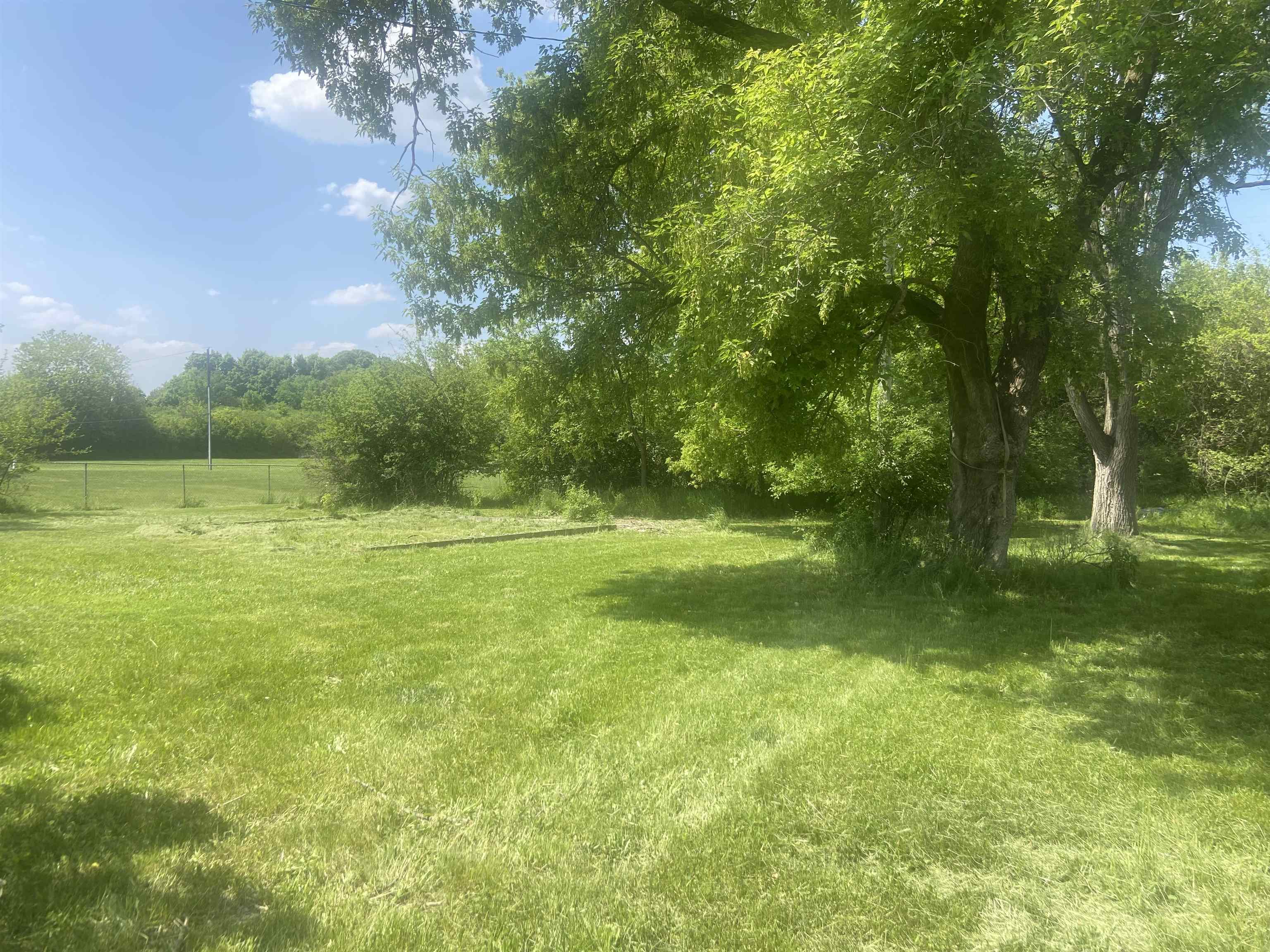 3064 West Carpenter Road Flint, MI 48504 - Photo 8 of 17