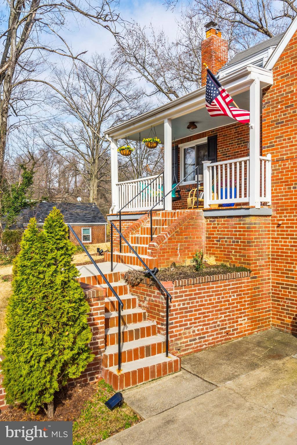 2507 Lake Avenue Cheverly, MD 20785 - Photo 2 of 34