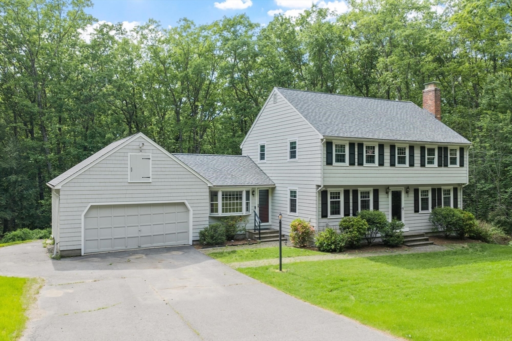 83 Providence Road Westford, MA 01886 - Photo 2 of 41