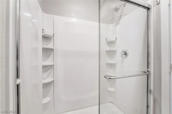 $2,500 | 2475 Piacenza Place, Henderson, NV 89044