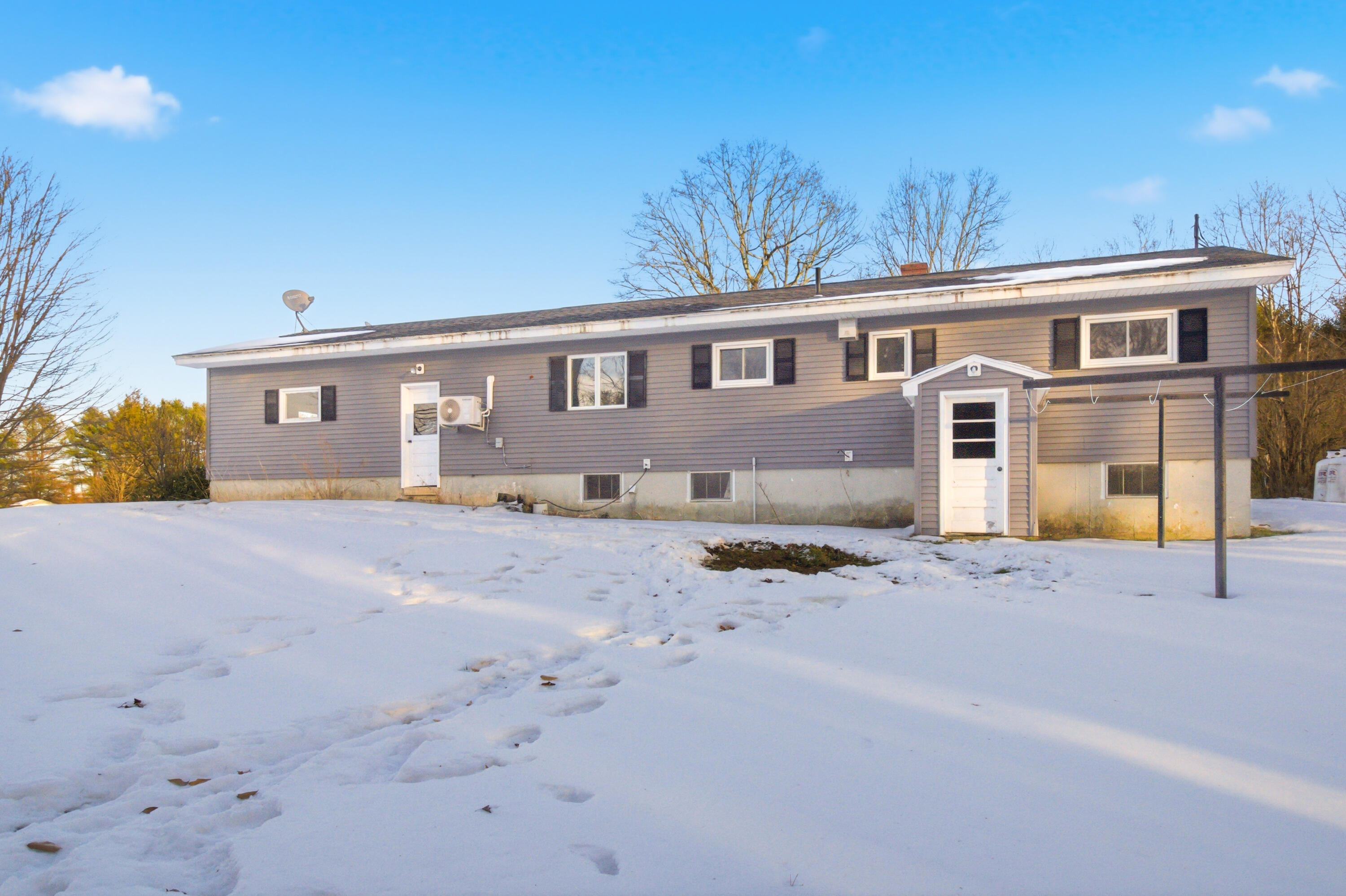 137 Littlefield Road Sabattus, ME 04280 - Photo 28 of 30 137 Littlefield Sabattus-30