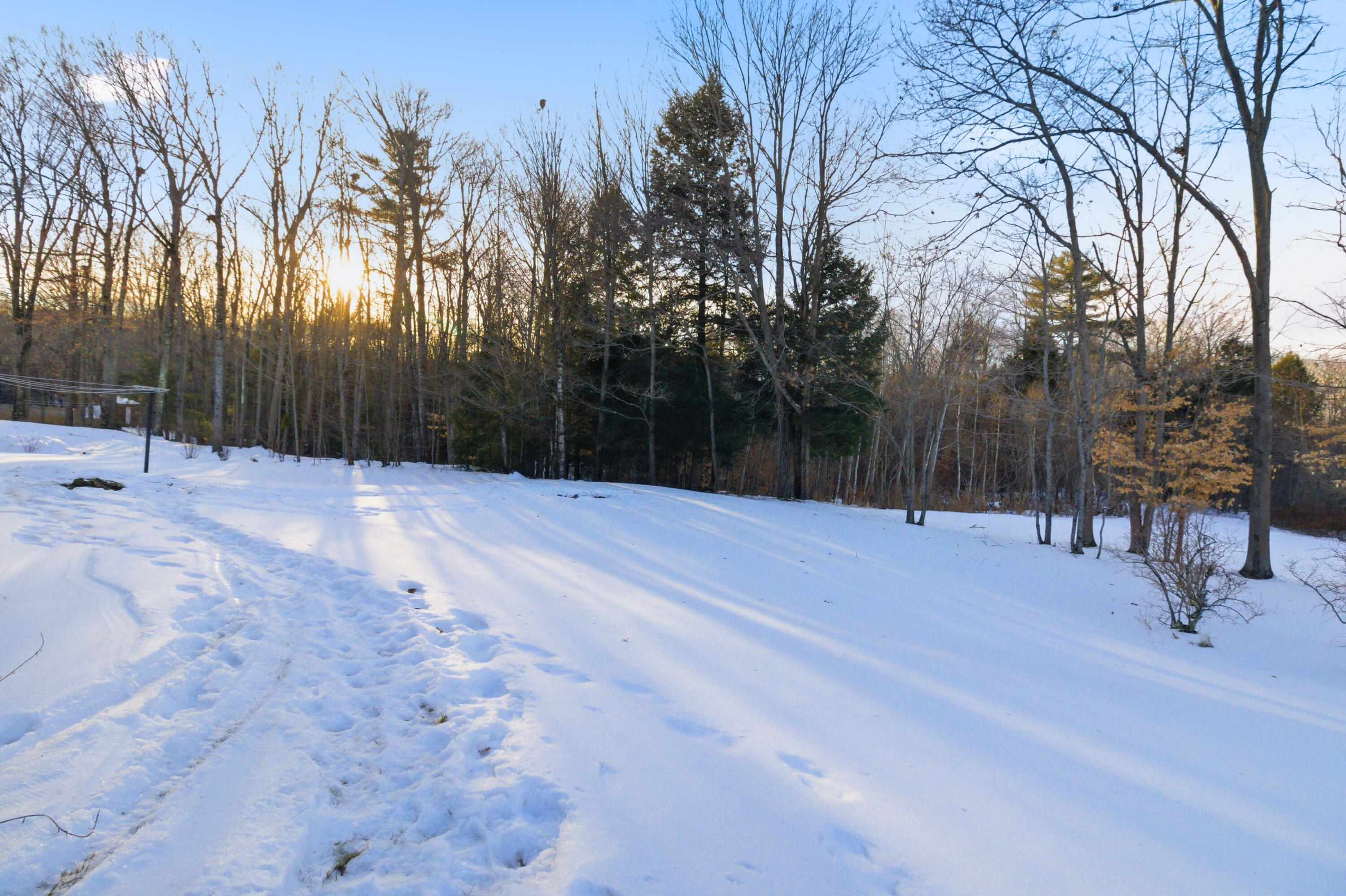 137 Littlefield Road Sabattus, ME 04280 - Photo 4 of 30 137 Littlefield Sabattus-28