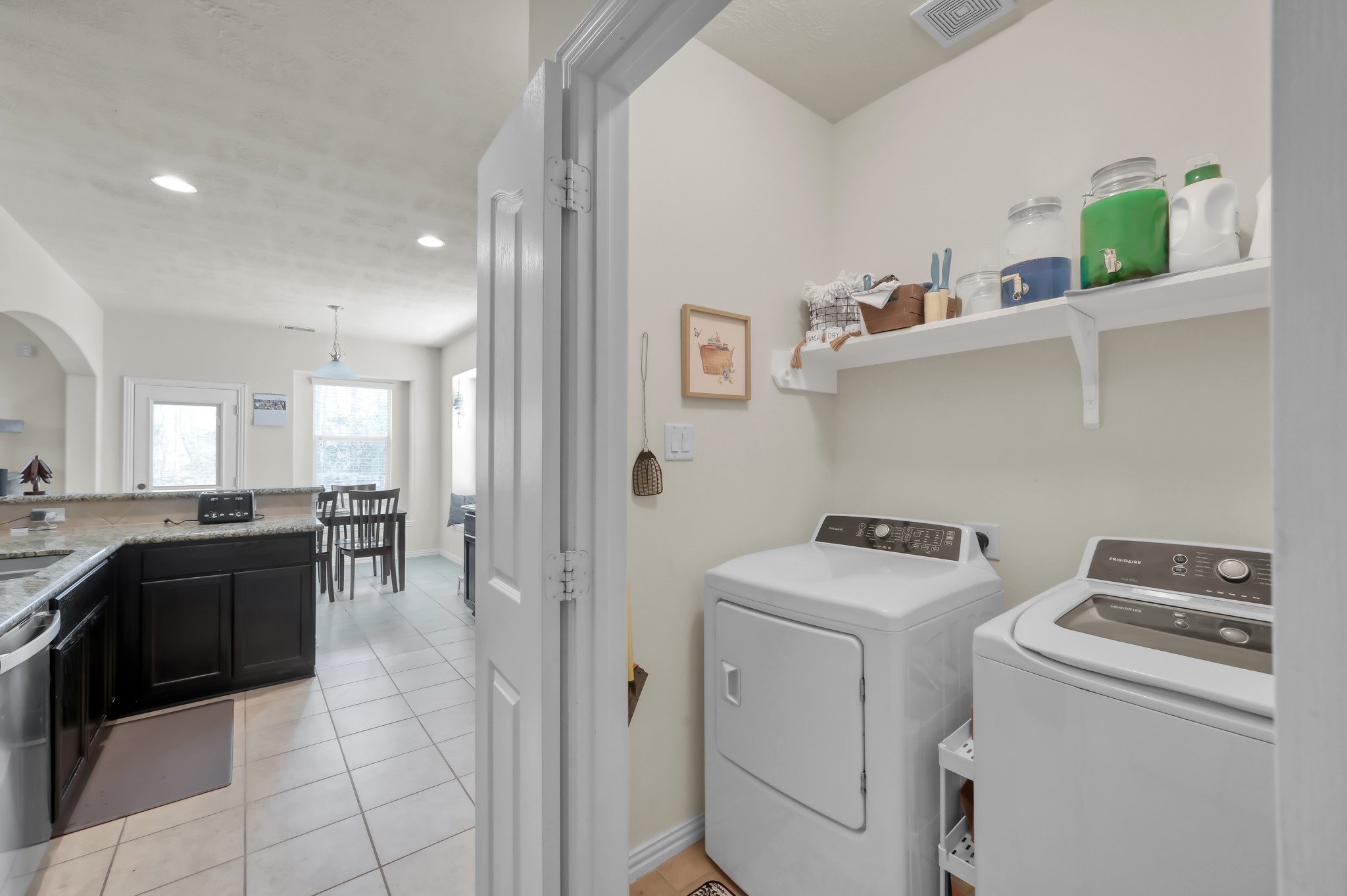 84 Palos Verde Conroe, TX 77304 - Photo 22 of 39