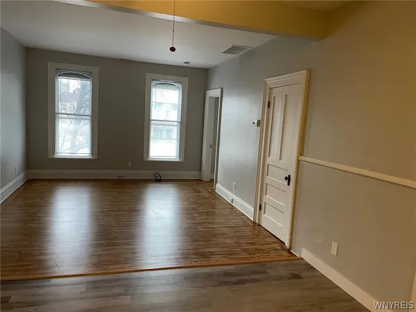 $1,650 | 370 Virginia Street, Unit 3, Buffalo, NY 14201