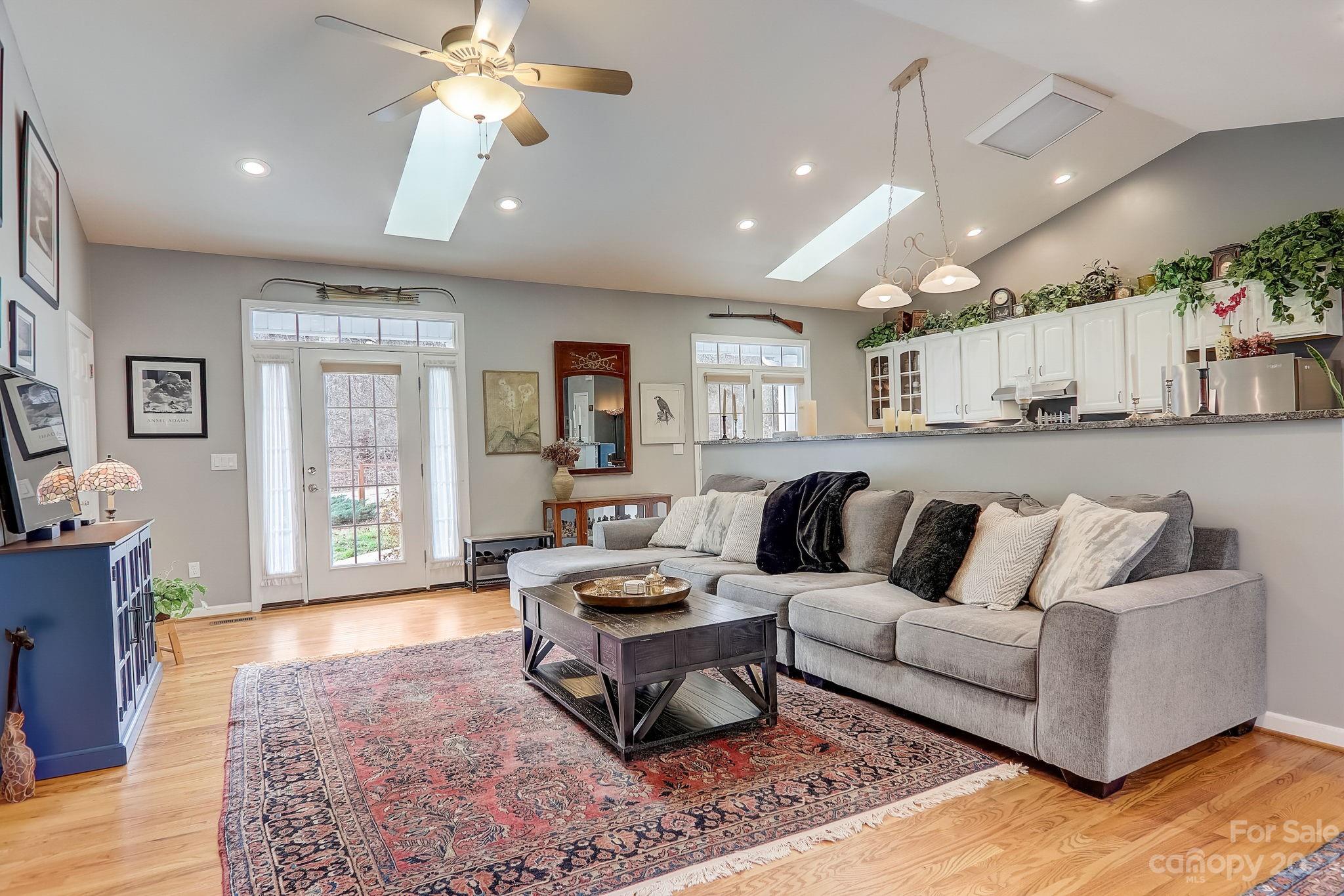 1603 Howard Gap Loop Road Flat Rock, NC 28731 - Photo 11 of 44 Gallery Image 11