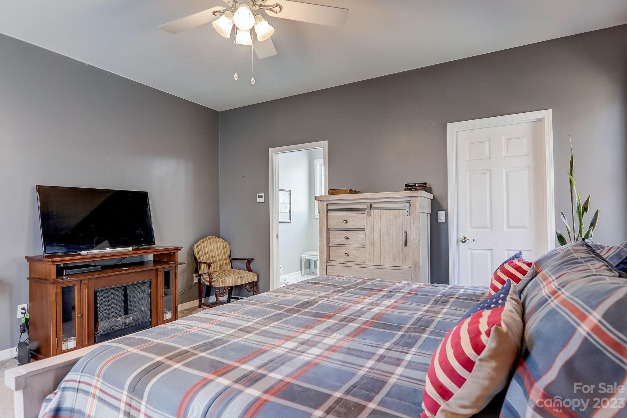 1603 Howard Gap Loop Road Flat Rock, NC 28731 - Photo 30 of 44 Gallery Image 30