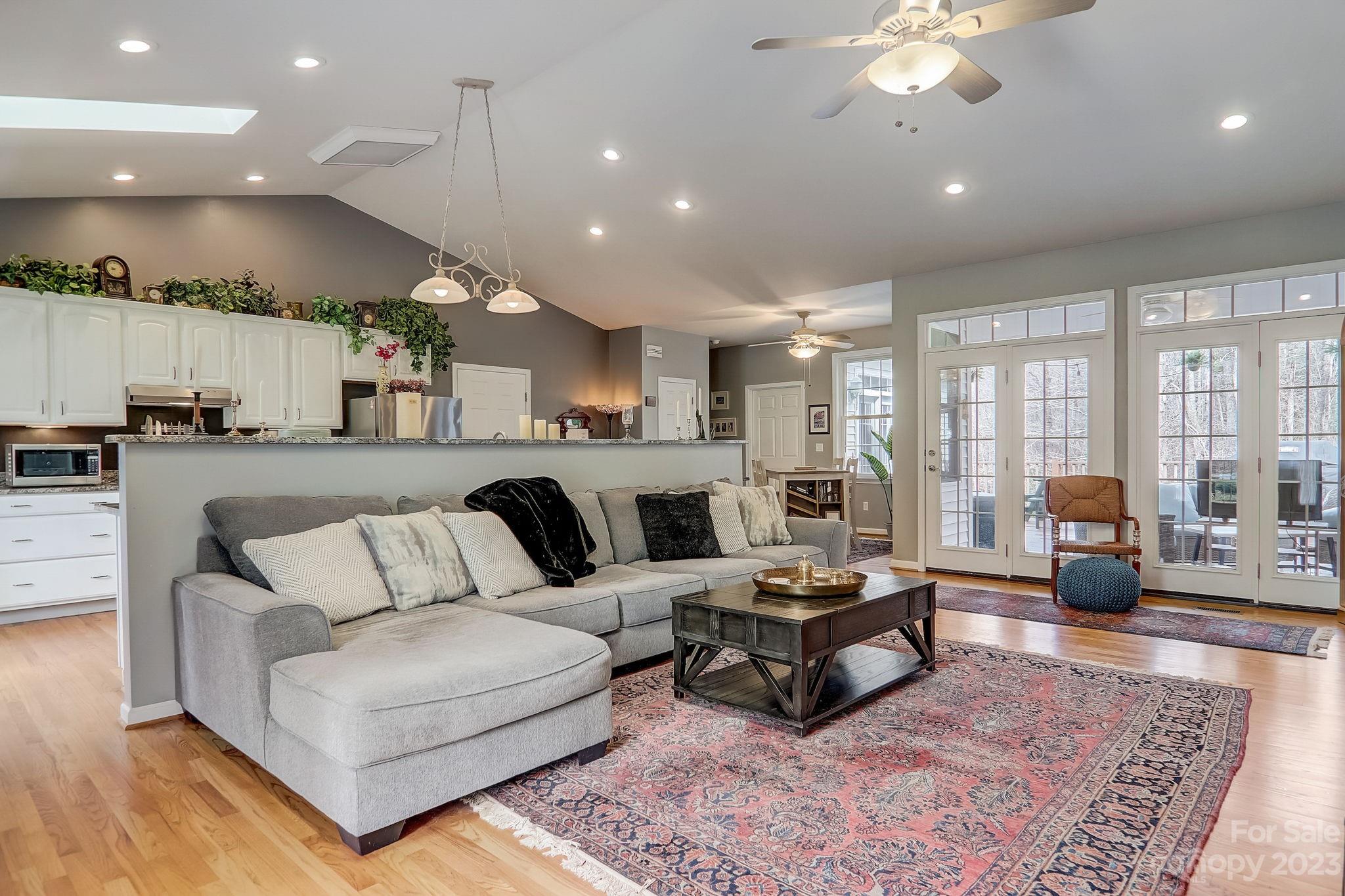 1603 Howard Gap Loop Road Flat Rock, NC 28731 - Photo 7 of 44 Gallery Image 7