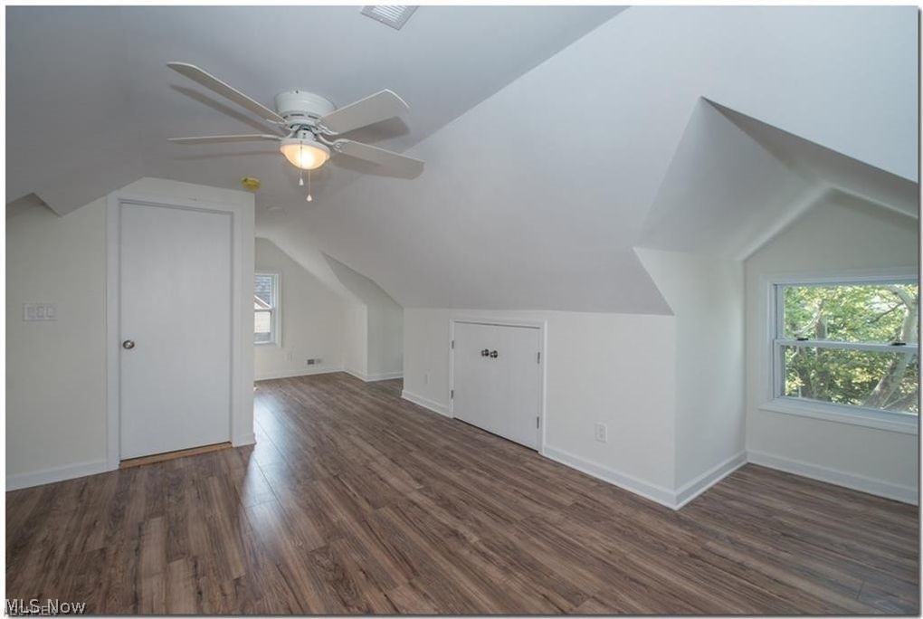 3521 Bainbridge Road Cleveland, OH 44118 - Photo 23 of 28