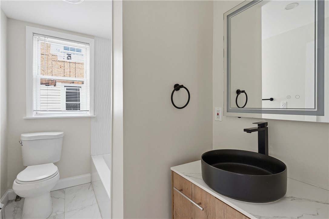 13 Suffolk Street Providence, RI 02908 - Photo 25 of 48