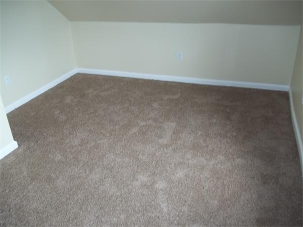 543 Warren Street Fall River, MA 02721 - Photo 17 of 25 Gallery Image 17
