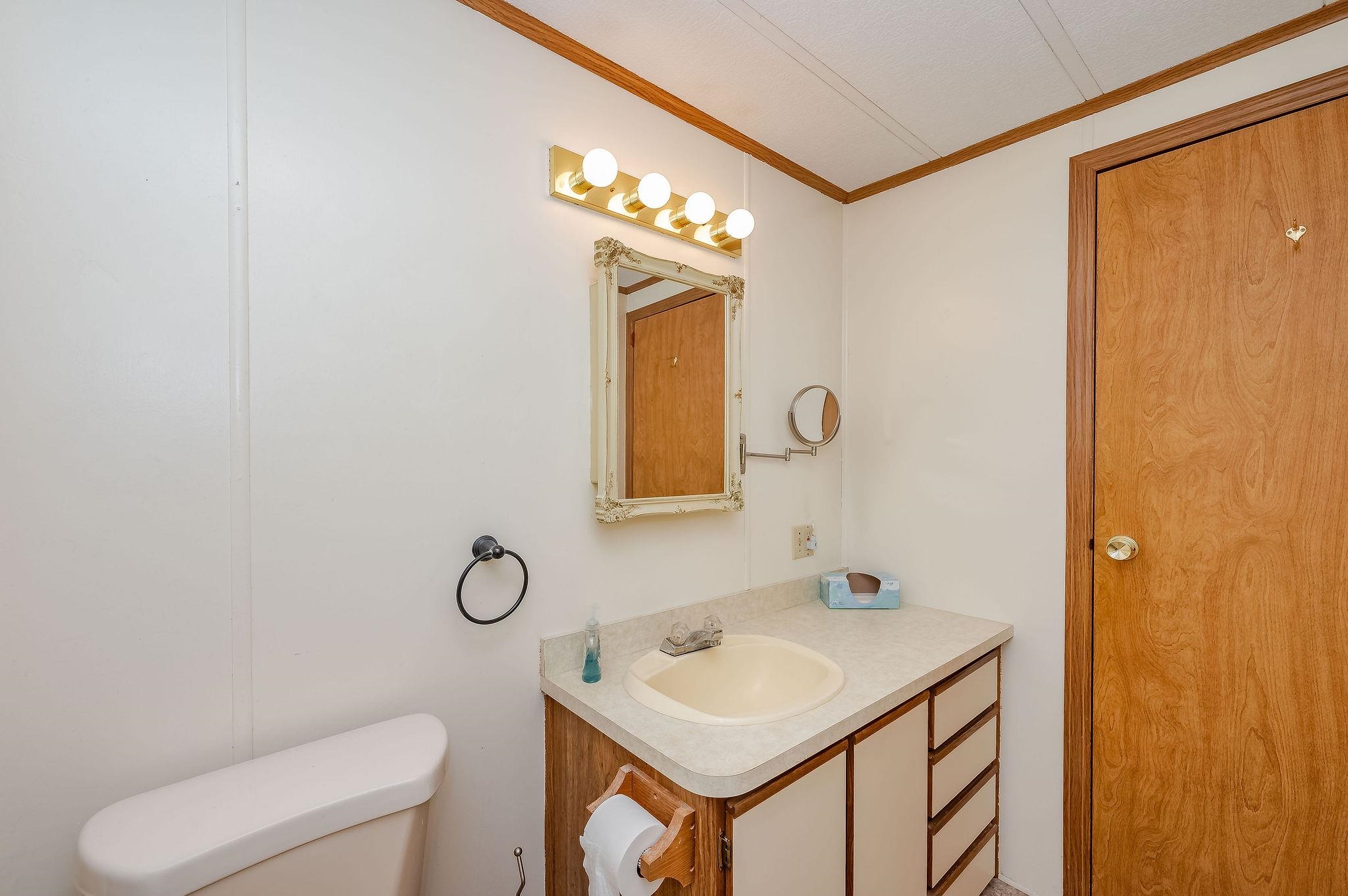 22 Cherokee Way Rochester, NH 03867 - Photo 20 of 36