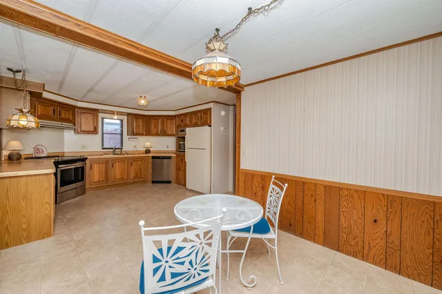 $135,000 | 22 Cherokee Way, Rochester, NH 03867