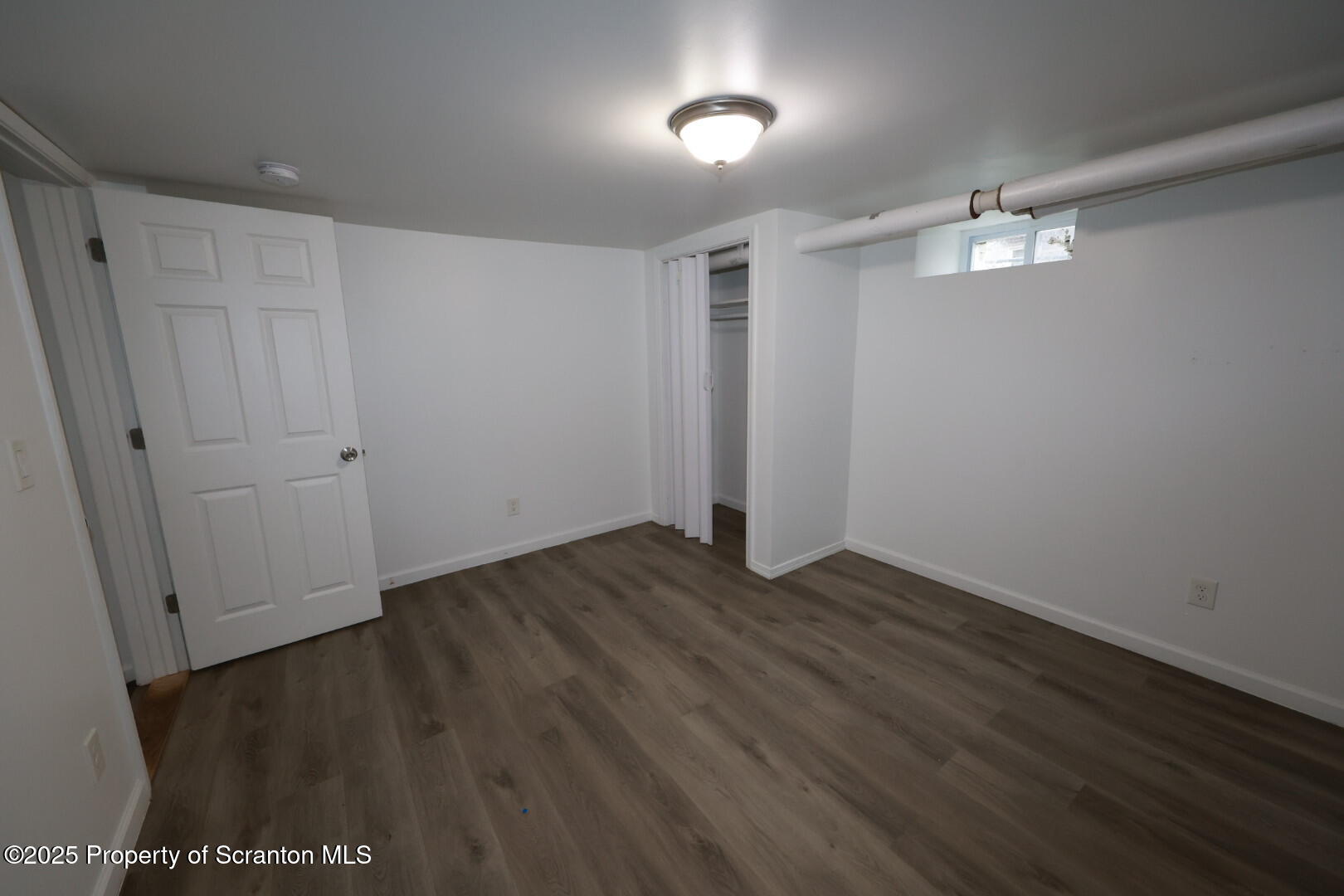 189 Nottingham Street, Unit 3 Plymouth, PA 18651 - Photo 9 of 14 wooden floor in an empty room